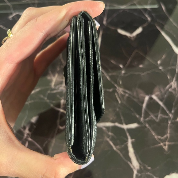 $950 CHANEL Black Caviar-Leather Wallet - Picture 10 of 14